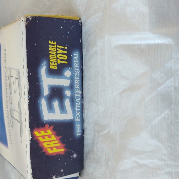 Vintage E.T. bendable figure toy 2002 Kraft macaroni & cheese collectible - Picture 5 of 6